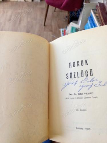 Hukuk Sözlüğü