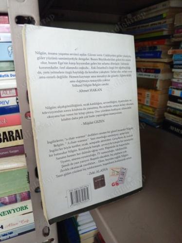 AŞK VE KOMEDİ 
