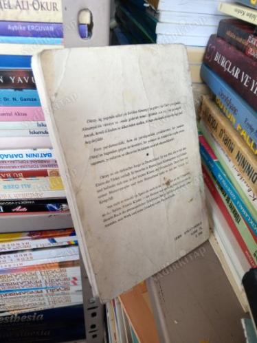 OKTAY ATATÜRK'Ü ÖĞRENİYOR OKTAY LERNT ATATÜRK KENNEN