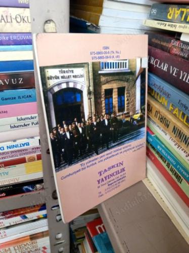 GÖNÜLLERDE ATATÜRK HAYATI VE İLKELERİ 4.CİLT