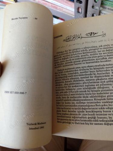Türkiye'nin Kimlik Arayışı 1. cilt