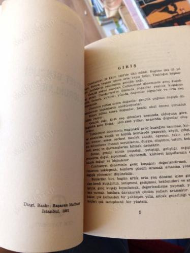 Cumhuriyet Gençliği ve Sorunları
