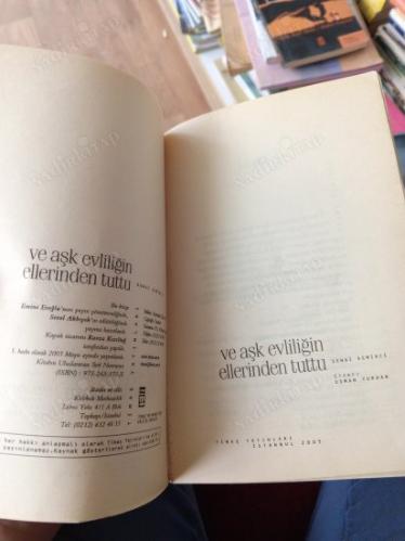 Ve Aşk Evliliğin Ellerinden Tuttu