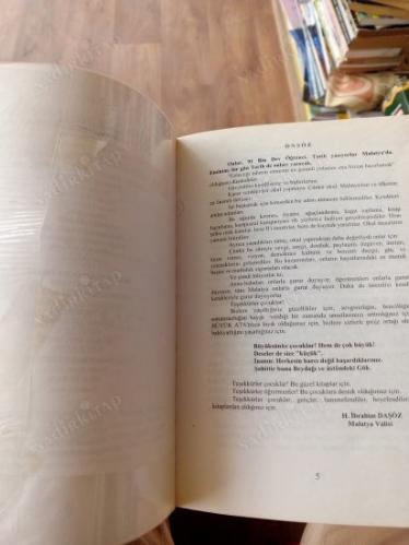 DÜNYANIN BÜTÜN ÇİÇEKLERİ - SEÇME SÖZLER