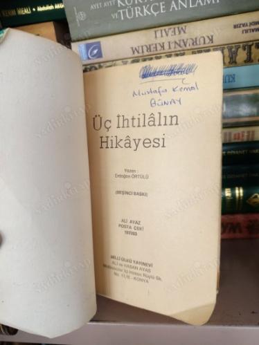 3 İHTİLALİN HİKAYESİ