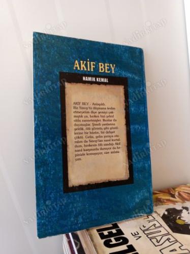 Akif Bey