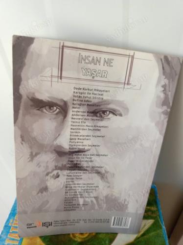 İnsan Ne ile Yaşar