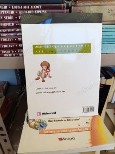 PIPS PHONICS READER 1 ( 2 IN BED )