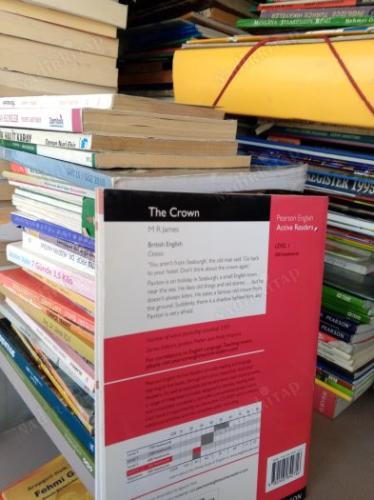 The Crown level 1 - pearson active readers
