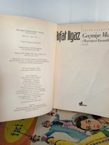 GEÇMİŞE MAZİ (MEŞRUTİYET KIRAATHANESİ)