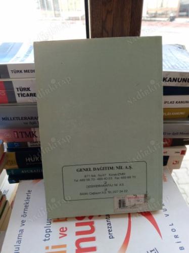 Karşılaştırmalı Dilbilgisi Terimleri Sözlüğü. Türkiye Türkçesi, Azerbaycan Türkçesi, Rusça, İngilizce
