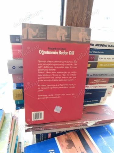 Başarılı ve Etkin Öğretmenin Beden Dili