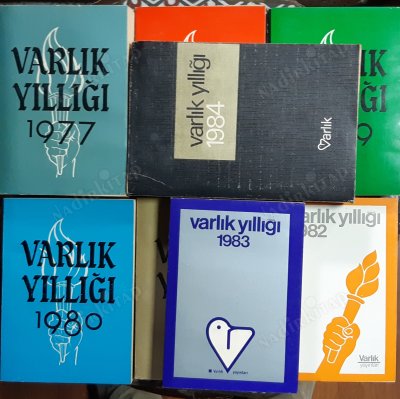 Varlık Yıllığı 1977-1978-1979-1980-1981-1982 - 1983 - 1984 (Sekiz Adet)