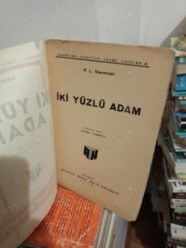 İki Yüzlü Adam