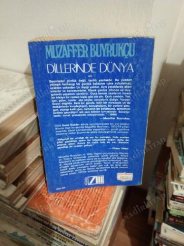 Dillerinde Dünya