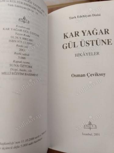 KAR YAĞAR GÜL ÜSTÜNE