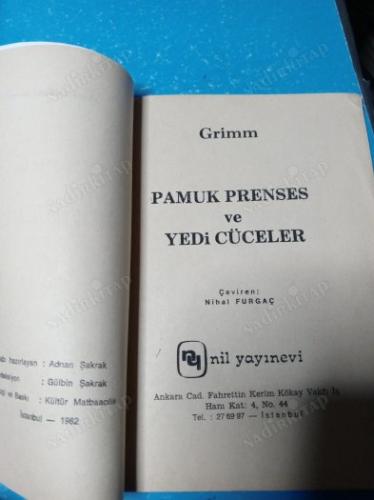 Pamuk Prenses ve Yedi Cüceler