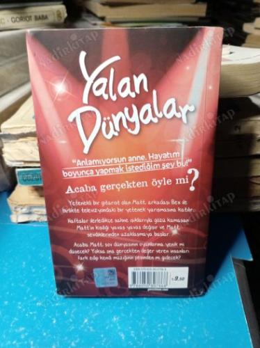 YALAN DÜNYALAR