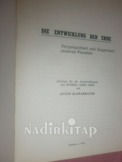 DIE ENTWICKLUNG DER ERDE