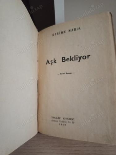 Aşk Bekliyor