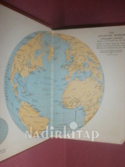 THE COLUMBIA VIKING DESK ENCYCLOPEDIA