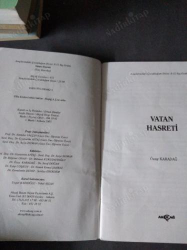 Vatan Hasreti - Özay Karadağ