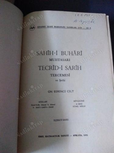 Sahih-i Buhari Muhtasarı Tecrid-i Sarih Tercemesi ve Şerhi - 11. Cilt (3. Baskı)