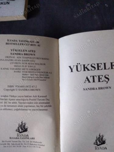 YÜKSELEN ATEŞ - (CEP BOY)