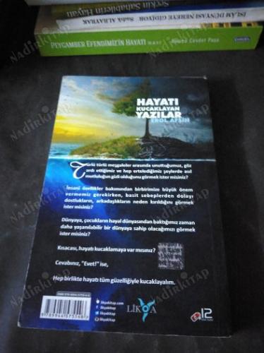 HAYATI KUCAKLAYAN YAZILAR(İMZALI -İTHAFLI)