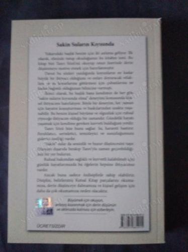 SAKİN SULARIN KIYISINDA ( bir yıllık kutsal kitabı okuma planıyla 366 günlük okuma parçası )