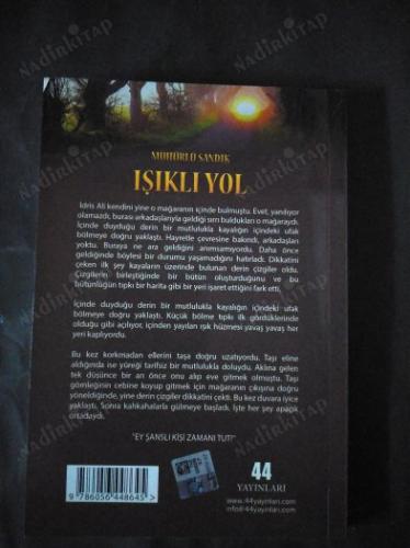 Mühürlü Sandık - Işıklı Yol