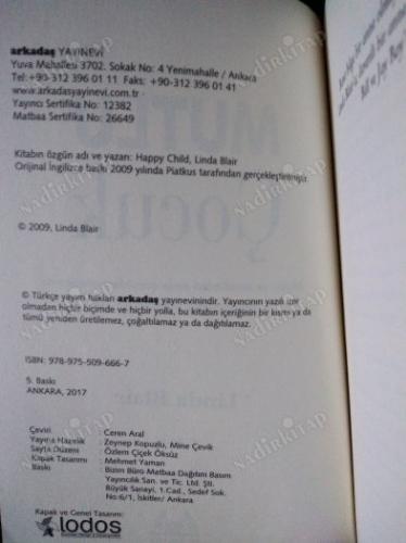 Mutlu Çocuk Mutlu ve Kendinden Emin Çocuklar Yetiştirmak İçin Bilmemiz Gereken Her Şey