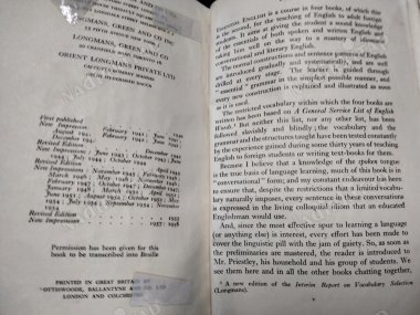 ESSENTIAL ENGLISH FOR FOREIGN STUDENTS BOOK 2