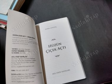 Hüzün Çiçek Açtı