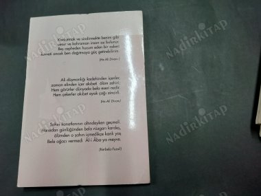 HZ. ALİ MÜHR-Ü SÜLEYMAN PEŞİNDE
