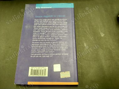 ANNEM DÜNYADA BİR TANEDİR