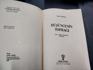 DÜŞÜNCENİN TOPRAĞI / Türk ve Dünya Yazınından Denemeler