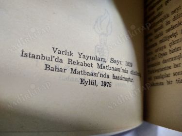 ÇAĞIMIZA TERS DÜŞENLER - GÜNÜMÜZ VE GELECEĞİMİZ ÜSTÜNE DÜŞÜNCELER