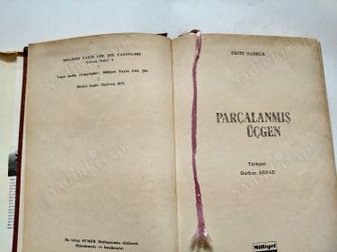 Parçalanmış Üçgen