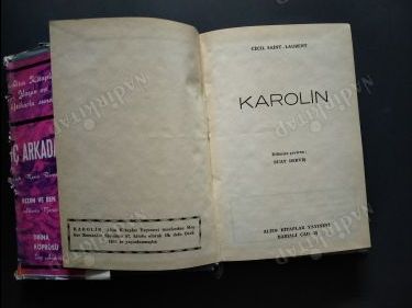 KAROLİN