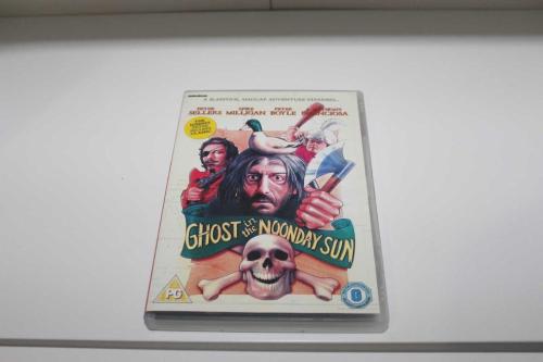 Ghost in The Noonday Sun (1974) Peter Sellers - Spike Milligan - Peter Boyle (DVD)