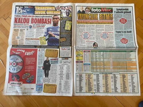 FOTOMAÇ GAZETESİ - 17 MAYIS 2012 - BUGÜN YER GÖK SARI LACİVERT - ZİRAAT TÜRKİYE KUPASI'NI KAZANAN FENERBAHÇE'Yİ VE TARAFTARLARINI TEBRİK EDERİZ - ÜLKER - LUGANO BEŞİKTAŞ'A - SIVOK TRABZON'A - ALEX - CANER - BARONI - SEMİH - DROGBA'YI İSTİYORUM - ÜNAL AYSAL - 'ÇILGIN' HOCA KARTAL'A MI? - MARCELO BIELSA - KALOU 'FIRTINA'SI - SALOMON KALOU - CARVALHAL İSTANBUL BB'YE İMZAYI ATTI - TEMPOCU'DAN 2 BİN TL DAHA - DENİZBANK - TESELLİ'NİN EN BÜYÜĞÜ - ALLAH BİRİNİ NASİP ETTİ - HASRETİ BİTİRDİ - ZIEGLER - GÖKHAN - YOBO - TIMSAH BAŞARAMADI - KUPA ASI ALEX - KUPA ASINI NASIL ALDI? - CADDE&METRIS'TE COŞKULAR - ZAFER İLE BİRLİKTE KASASI DA DOLDU - HORON - TEB - ÇİFTÇİYE ÇİFTE BAYRAM - SHELL RIMULA - GECİKEN ÖZGÜRLEÇÜGE - DR. GÜRKAN KUBİLAY - KOCAMAN'DAN SİFTAH - STOCH - SOW - BURSA CAMİASI BU ÜLKEYE ÖRNEK OLDU - POTADA YÜZLER GÜLDÜ - SANSZIZ VEDERSON - BAYERN MÜNİH Mİ CHELSEA Mİ - SELÇUK YULA - ERİK GERETS - ALBERT RIERA - EMMANUEL EBOUE - AYDIN - GÖKHAN ZAN - SERVET ÇETİN - MELO - ELMANDER -CANO - CUL
