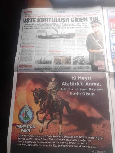 Sözcü Gazetesi - Turkish Newspaper - 19 Mayıs 2020 - 19 Mayıs Atatürk'ü anma Gençlik ve Spor bayramımız kutlu olsun - minnettarız Atam Fotoğrafı - gençler 19 Mayıs'ın 101. Yıldönümünde Atatürk'e söz verdi  vatanımızı korumak boynumuzun borcu - İlker Başbuğ ile röportaj Uğur Dündar - İlker Başbuğ Atatürk'ün gerçekleştirdiği mucizedir - Cumhuriyet kızlarının mutluluğu yazan Emin Çölaşan - 19 Mayıs yazan Yılmaz Özdil - bu gece Kadir gecesi dualarımız uluöndere Mustafa Kemal Atatürk ve silah arkadaşları ile tüm şehitlerimiz için olsun - ulu önder Atatürk 19 Mayıs 1938'de Ankara stadyumundaki bayram törenine katıldı Fotoğrafı - 23 temmuz 7 ağustos 1919 tarihleri arasında Erzurum'da düzenlenen kongrede kurtuluş mücadelesinde izlenecek yol haritası belirlendi Fotoğraf - Mustafa Kemal Atatürk bandırma vapurundan inişinde Samsun'da böyle karşılandı Fotoğrafı - 19 Mayıs'ta 19 Saat 19 dakikalık koşu -  - 19 Mayıs 1919
