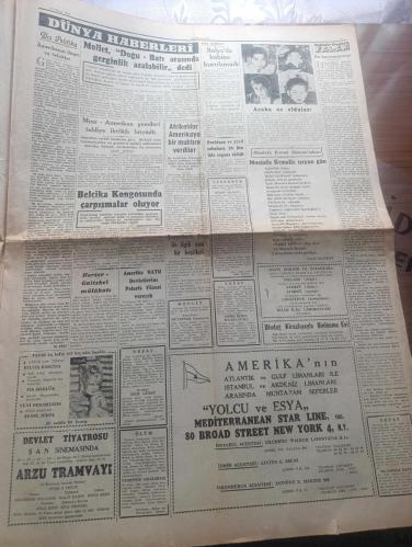 Cumhuriyet Gazetesi - Turkish Newspaper - 23 Nisan 1960 - Kırk yıl sonra yazan Nadir Nadi Başmakale -  Kırkıncı Milli hakimiyet ve Çocuk Bayramı - Cumhuriyet Bayramı törenlerinde günün mana ve ehemmiyetini belirten konuşmaları resmi geçitler takip edecek  - Milli hakimiyet yazan Cahit Tanyol - Hukuk fakültesi büro şefi Ata Sayol Dün Tevkif edildi  - Kore'de muhalefet yeni seçim istiyor - İzmit'te rafinerinin temeli bugün atılıyor - Adnan Menderes ve Fatin Rüştü Zorlu 26 Mayıs'ta atina'ya gidecekler - Amerikan Büyükelçisi Fletcher Başbakan Adnan Menderes'i ziyaret etti - Evlerden Biri Yazan Orhan Kemal Yazı Dizisi - ipana okullar arası bilgi yarışması - Arzu tramvayı piyesi şan sinemasında - Amerika NATO devletlerine Polaris füzesi verecek - parklara ve yeşil sahalara 20 Bin lale soğanı dikilecek - Ankara İstanbul Radyosu Programı - soyunan artistler ve çıplaklığın tarihi yazan Recep Doksat - beyaz perdenin hanımefendisi Janet Leigh fotoğraf  - 23 Nisan 1923