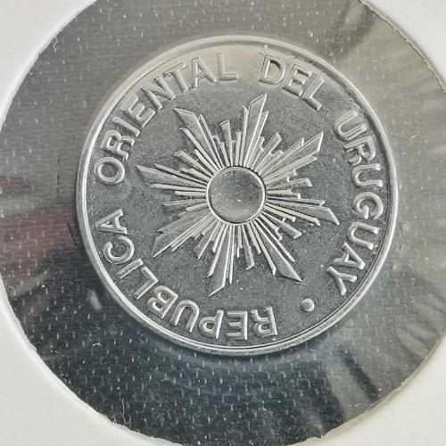 URUGUAY   1989   10  YENİ PESO   KAPAMASINDA