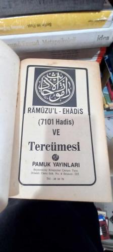 Ramüzu'l  Ehadis  7101 Hadis ve Tercümesi