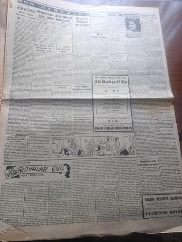 Cumhuriyet Gazetesi - Turkish Newspaper - 31 Ağustos 1951 - Bir Konferans Yazan Nadir Nadi Köşe Yazısı - 30 Ağustos Zafer Bayramı kutlu olsun - Başbakan Adnan Menderes genelkurmay başkanının şahsında orduyu tebrik ederken Fotoğraf - 30 Ağustos törenlerinde Atatürk'ün geçici kabrine çelen konuldu - Celal Bayar tebrik mesajı - Ankara'da Yapılan Geçid Resminden İki İntiba Harb Okulu Ve Yedek Subay Öğrencileri İle Süvariler Geçerlerken Fotoğrafı - Seçim Bölgelerinde Cumhuriyet Ekibi Bildiriyor - Zafer Bayramı Dün Heyecanla Kutlandı - Raman Petrol Tesisinde Sabotaj Hareketi Yok   - Kaçakçılar Arasında Röportajı Yapan Yaşar Kemal Yazı Dizisi - Rüyalar Evi Yazan Peride Celal Yazı Dizisi - Ankara'da Park Sineması Üç Gün Müddetle Kapatıldı - Edirne'de Adnan Canayakın İsimli Kişi Komünizm Propagandası Yapmaktan Yakalandı - Mısır Tarlasında İdman Yapan Altınay Sporcuları - Kadın Gazeteci Lil'in Maceraları Çizgi Roman - Türkiye Kupası İhdas Ediliyor - Siirt'in Garzan Bölgesinde Petrol Bulundu