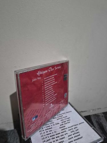 Jülide Bilgi - Hikayesi Olan Şarkılar / CD