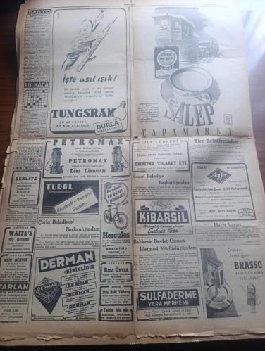 Cumhuriyet Gazetesi - Turkish Newspaper - 10 Kasım 1949 - Atatürk için kanun yazan Nadir Nadi Başmakale - büyük milli matem günümüz - Atatürk portresi resim - Atatürk'ü 11 yıl önce bu sabah dokuzu beş geçe kaybetmiştik - bütün yurt bugün heyecanla Atatürk'ü anıyor - üniversiteler mektepler ve bütün halkevlerinde toplantılar yapacak - Atatürk inkılaplarını sofya'da ataşemiliterken tasarlamış bulunuyordu - Atatürk'ün sofya'dan arkadaşı Şakir Zümrenin o zamana ait hatıraları - Atatürk'ün hayatına ait bilmediğimiz iki hatıra - Atatürk'ün katibi umumisi Hasan Rıza Soyak serbest fırka ve Hatay günlerini anlatıyor fotoğraf - Atatürk'ün hayat senfonisi Yazan İsmail Habib Sevük - gençliğe hitabe Atatürk - Atatürk'ün ölüm günlerinde yazılan en güzel şiirler - Atamızı Tavaf şiiri yazan İbrahim Alaattin - Atatürk'ün arkasından nasıl ağlanmaz yazan Haydar Berköz - Turgut Reis yazan halikarnas balıkçısı Yazı Dizisi  - Atatürk'ün hayatı İpek Taksim ve Alkazar sinemalarında - 10 Kasım 1938