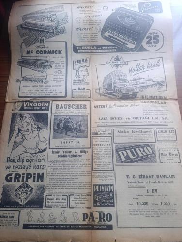 Cumhuriyet Gazetesi - 10 Kasım 1950 - Asıl Güven Yazan Nadir Nadi Başmakale - Büyük Milli Matem Günümüz - Atatürk'ün Fotoğrafı - Atatürk'ü 12 Yıl Önce bu sabah dokuzu beş geçe kaybetmiştik - Eski Kocaeli Milletvekili Süreyya Yiğit Atatürk Tam Otuz Senelik Arkadaşımdı Atatürk'e ait hatıraları - Atatürk'ün hiç görmediğimiz bir fotoğrafı Trablusgarp'ta - Cumhurbaşkanı Celal Bayar'ın Atatürk'e Dair İhtisasları - Yabancı Radyolar Ve Atatürk - Ali Ulvi Atatürk Çizim  - Atatürk'e Dair Hatıralar Doktor Nihad Reşad ve Abrevaya Hatıralarını Anlatıyor - Kore'de Savaş Birliğimiz Cepheye Gidiyor - Amerikan Askerî Yardımı Programı Gözden Geçirilecek - Truman'ın Cumhurbaşkanımız Celal Bayar'a Telgrafı - Ya Sabûr Yazan Burhan Felek Köşe Yazısı - Atatürk Ve Spor - Atatürk'ün Ölüm Yıldönümünde İnkılap Müzesini Ziyaret Fotoğraf - Atatürk'ün Öldüğü Oda Yazan Haluk Yusuf Şehsuvaroğlu Yazı Dizisi - Atatürk İçin Şiirler Yazan Baki Süha Ediboğlu - Washington'la Atatürk Arasında Benzerlikler - 10 Kasım 1938